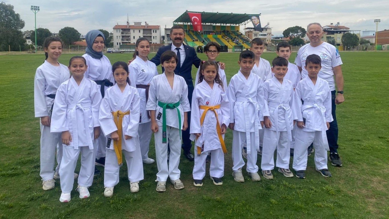 ÇİNE'DE GENÇLİK HAFTASI ETKİNLİKLERİ BAŞLIYOR